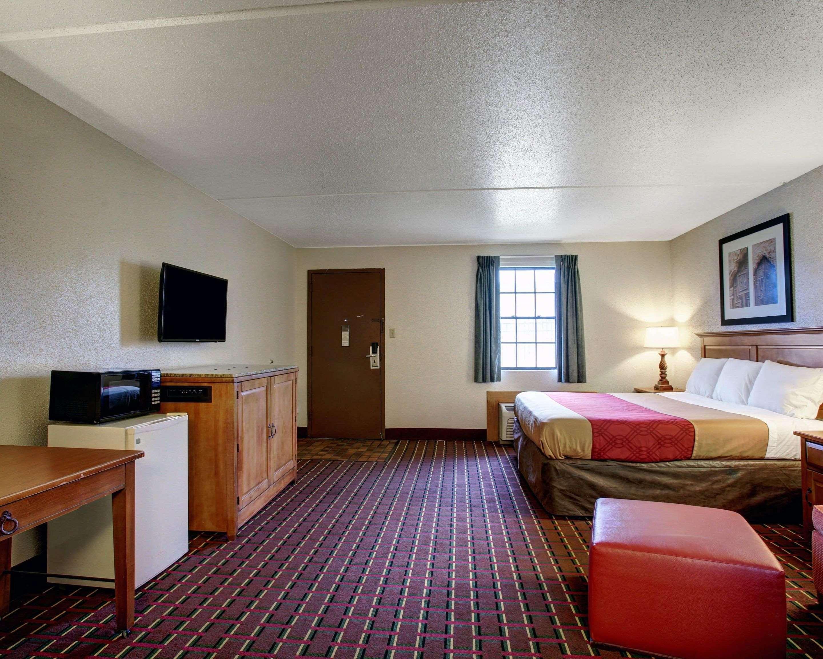 Rodeway Inn ניו בראונפלס מראה חיצוני תמונה
